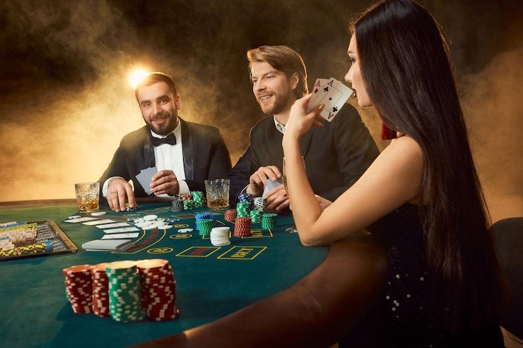Pengguna edisibet menikmati tarian slot dan live casino melalui perangkat daring dengan aman